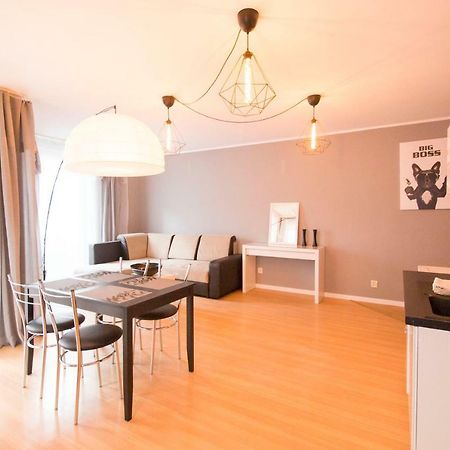 Wroclove Apartments Self Check-In Wrocław Exteriör bild