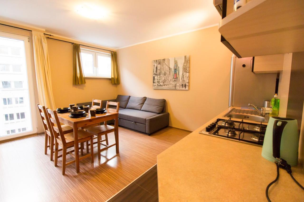 Wroclove Apartments Self Check-In Wrocław Exteriör bild